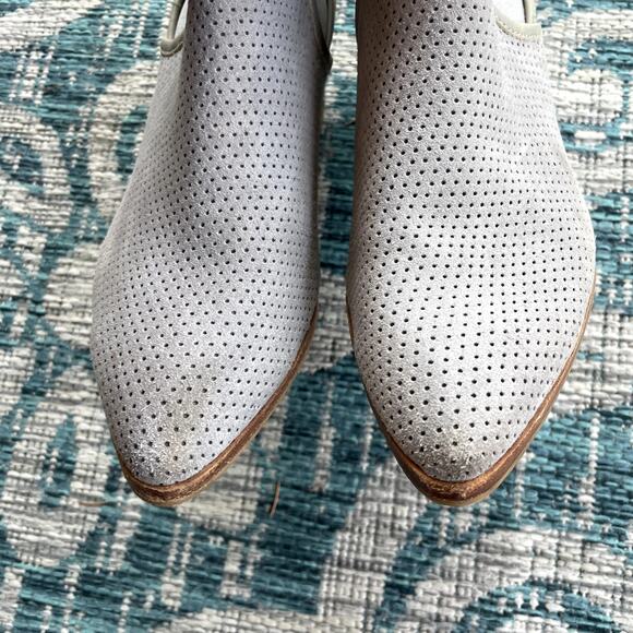 Donald J Pliner Grey Perforated Suede Block Heel Ankle Boots - Size 7M - Picture 4 of 8